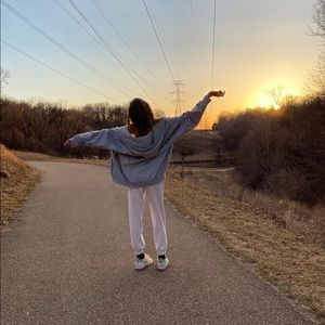 Meet your Posher, Ellie